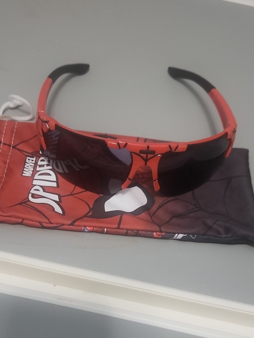 Marvel Spider-Man Red and Black Kids Sunglasses with Pouch